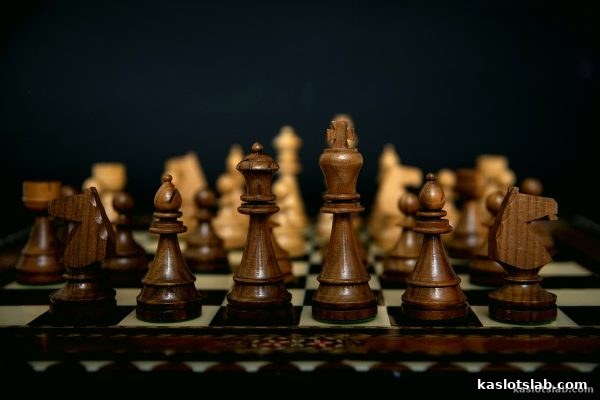 ka电子棋局论道：围棋布局与捕鱼炮台策略的深度结合