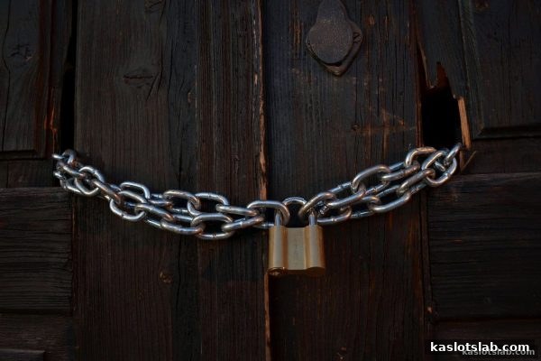 ka电子视角下的免实名出款平台：运作逻辑与资金安全深度剖析